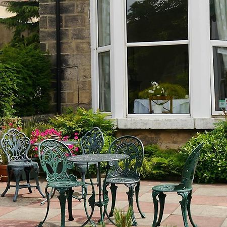 Conference View Guest House Harrogate Bagian luar foto