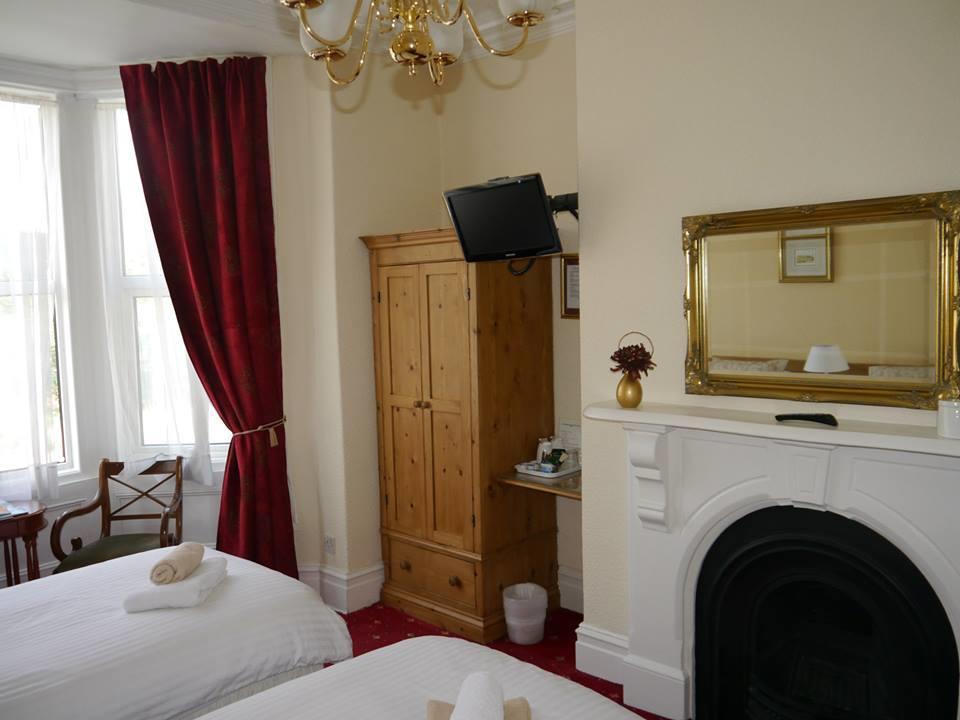 Conference View Guest House Harrogate Bagian luar foto